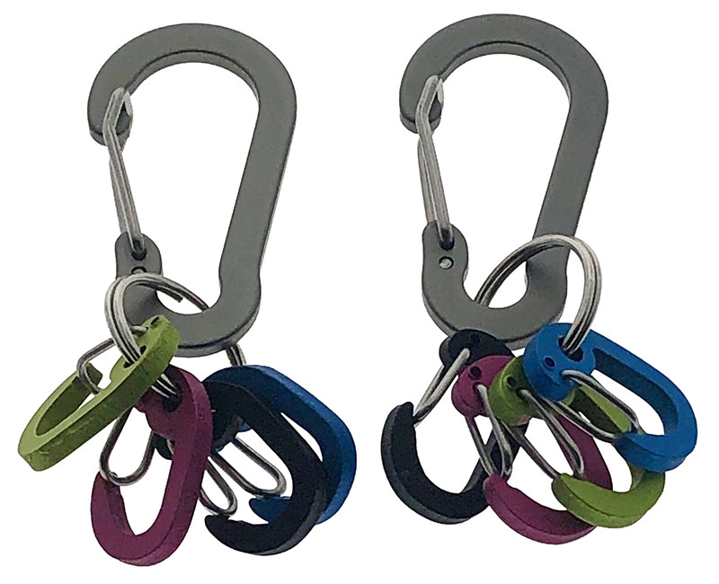 CARABINER WITH BABY CARABINERS ATTACHED 1 CARD 12 PER CARD