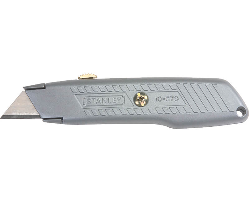 Retractable Utility Knife With Interlock