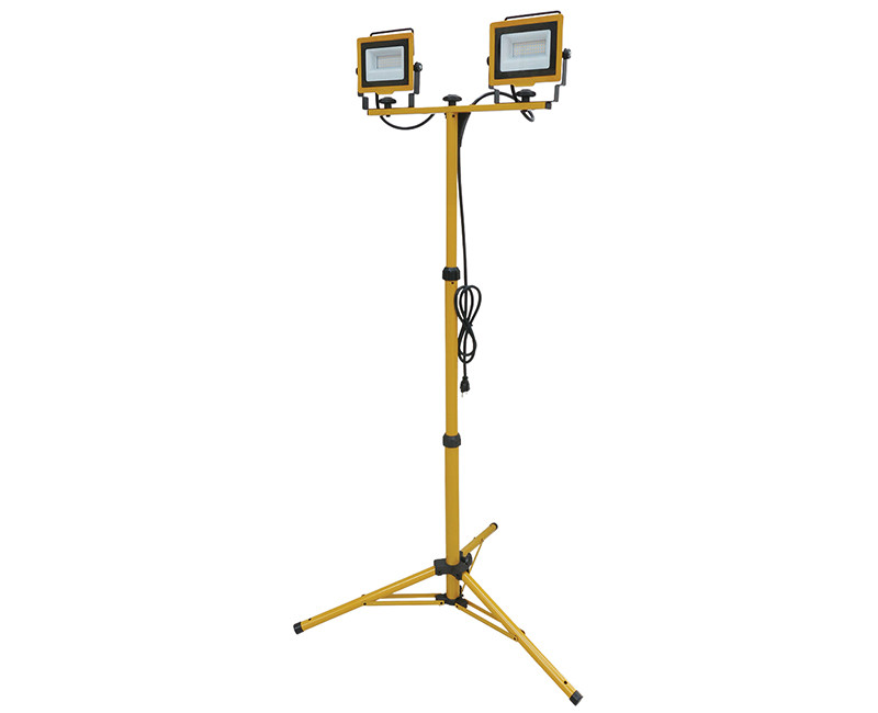 6800 LUMEN LED TRIPOD WORKLIGHT (1000W HALOGEN TRIPOD REPLACEMENT)